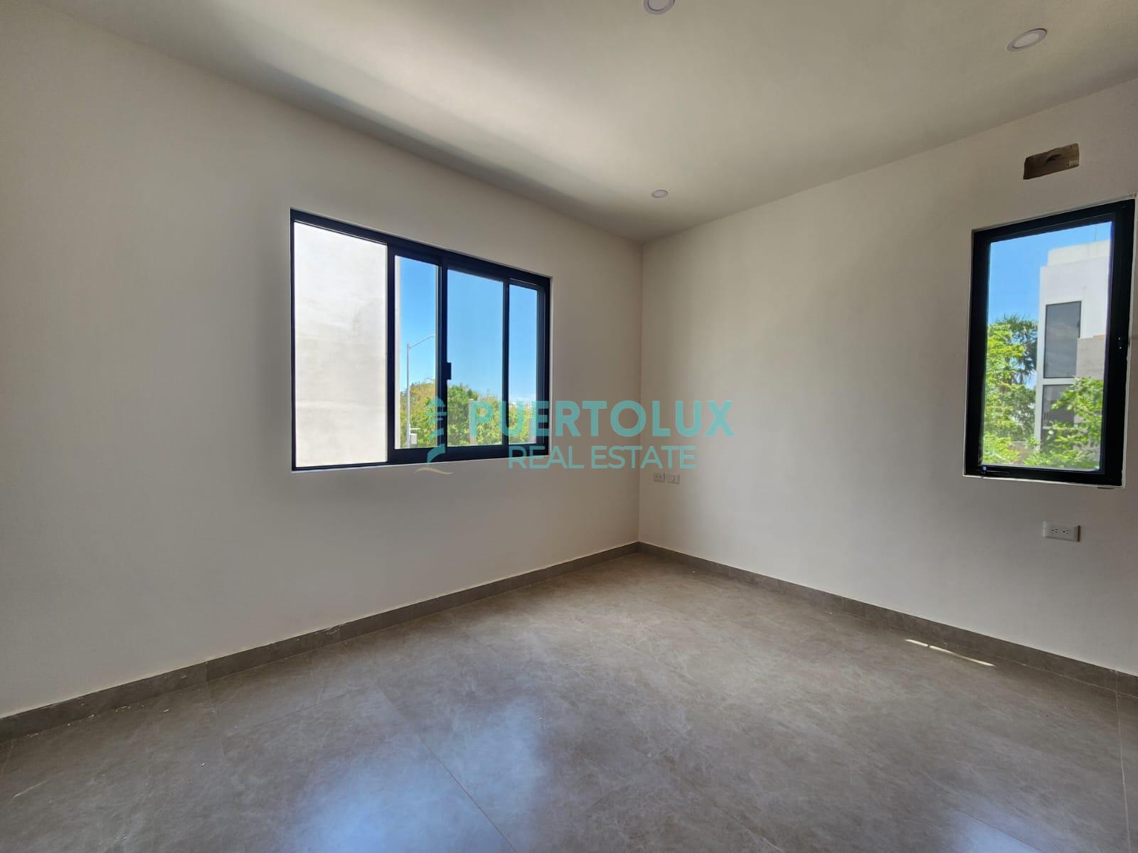 Casa en Venta en Esquina – Residencial Río by Cumbres