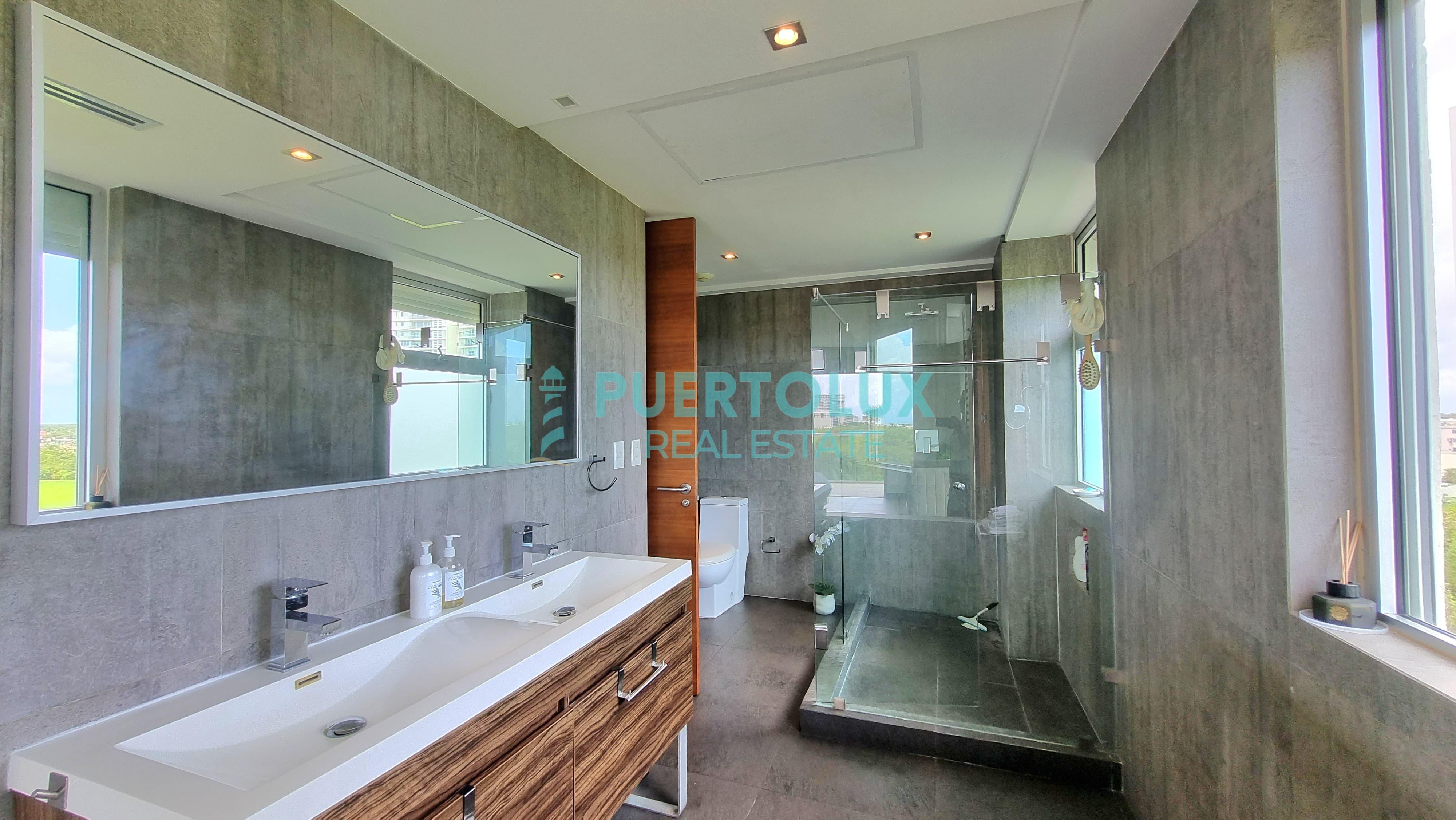 Vive en SKY Puerto Cancún – Departamento de Lujo y Vistas Panorámicas en VENTA